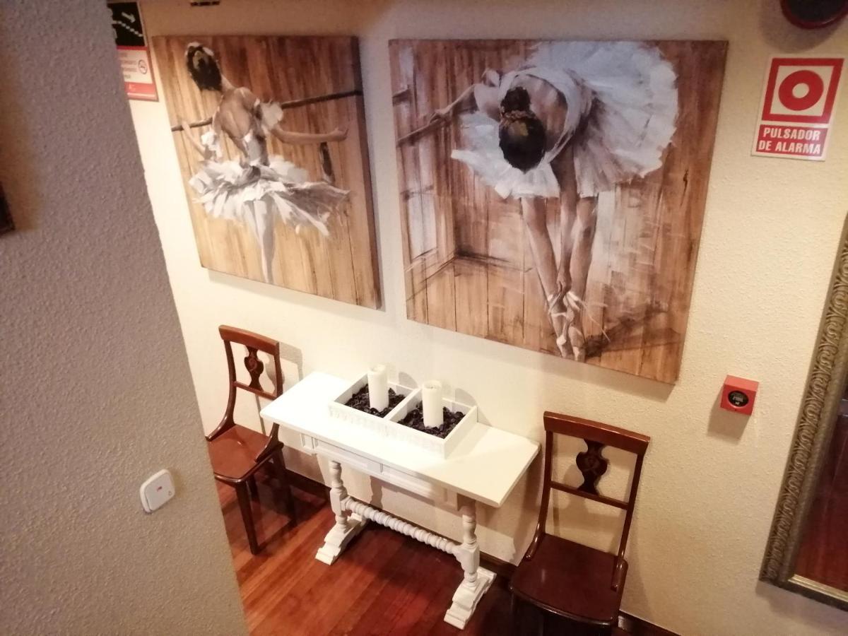 Hostal Mizmaya Хознайо Екстериор снимка